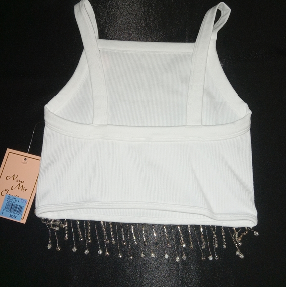 New Mix Classic - Crop Top with Rhinestone embellishment hemline - Picture 8 of 9